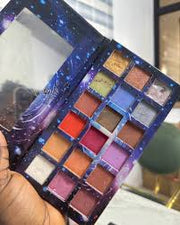 Nuban Beauty Wishes 18 color eyeshadow palette