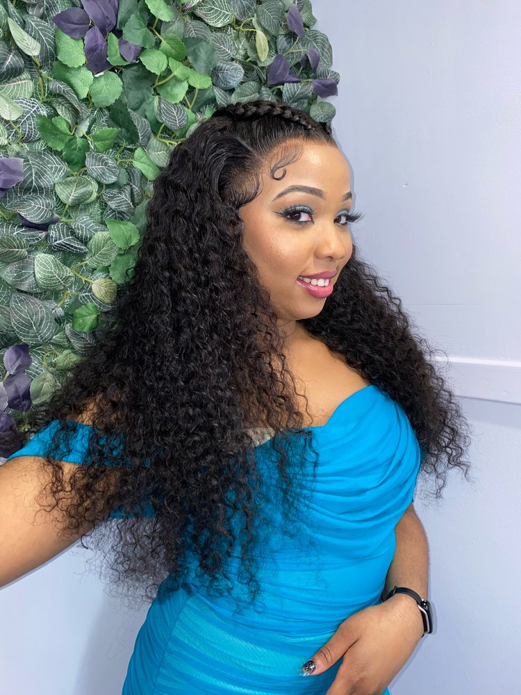Burmese Exotic Curl